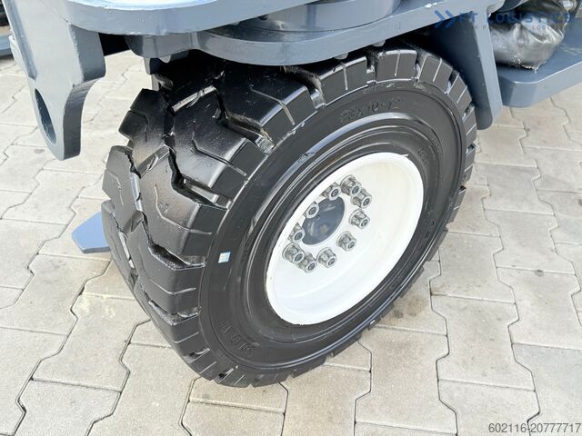 4-Wege-Gabelstapler Combilift C3000XL / GAS / DUPLEX 3200 / FREE LIFT