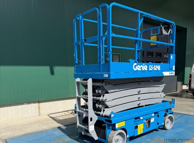 Scissor Lifts Genie GS-3246 E-Drive