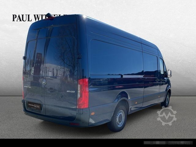 High top van MERCEDES-BENZ Sprinter 311 CDI Kasten lang Sitzhz.+Klima+MBUX