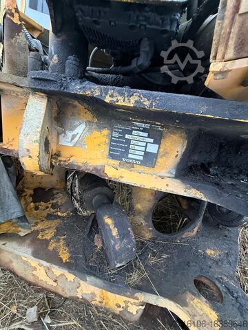 Crawler excavator Volvo EC460BLC