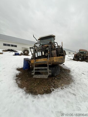 Crawler excavator Volvo EC460BLC