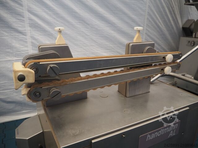 Winder with suspension system HANDTMANN 216-21