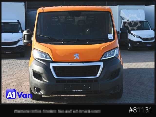 Pritschenwagen PEUGEOT Boxer Pritsche Doka, 7 Sitzer, Werkzeugkasten