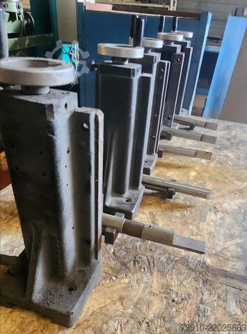 Rear stop fingers for press brake. AMADA PROMECAM RG