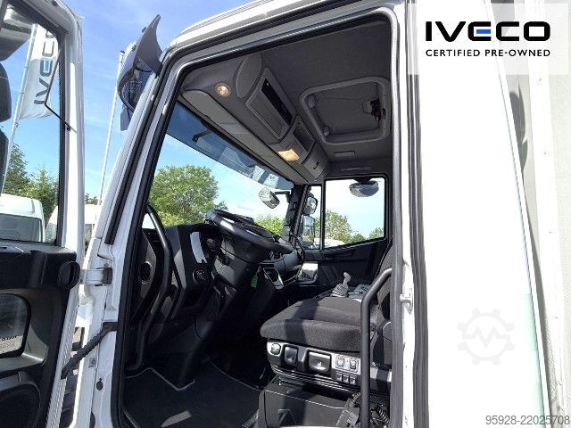 LKW mit Getränkeaufbau IVECO 120EL25P CNG, Getränkeaufbau mit Schiebeplane, 2t