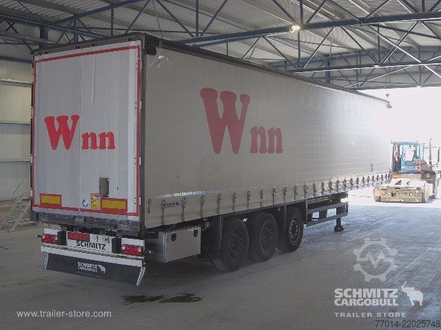 Auflieger mit Pritsche & Plane Schmitz Cargobull Curtainsider Coil