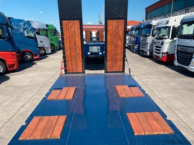 Low loader semitrailer GVN 3GVN29 * ÜBERBREITE TAFEL*KOC*LIFT*P