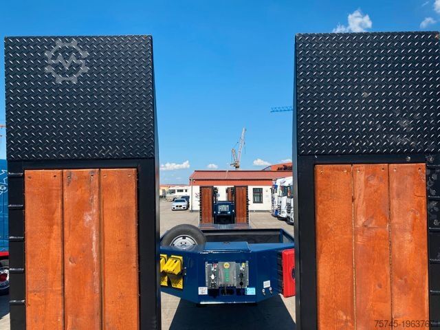 Low loader semitrailer GVN 3GVN29 * ÜBERBREITE TAFEL*KOC*LIFT*P