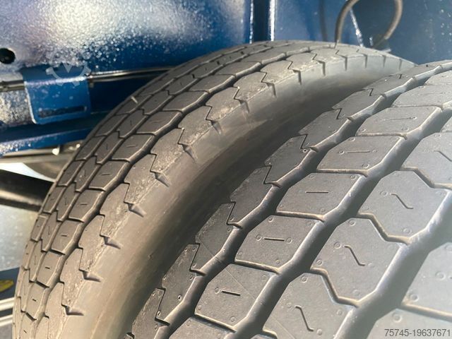 Low loader semitrailer GVN 3GVN29 * ÜBERBREITE TAFEL*KOC*LIFT*P