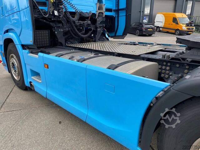 Scania S500 NGS / Intarder / 2x Tank / Full Spoilers / Alcoa's Scania S500 NGS / Intarder / 2x Tank / Full Spoilers /...