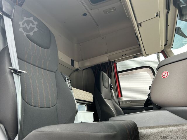 Standard-SZM DAF CF 410 FT Space Cab / 742 dkm / 2 Tanks / NL Truck