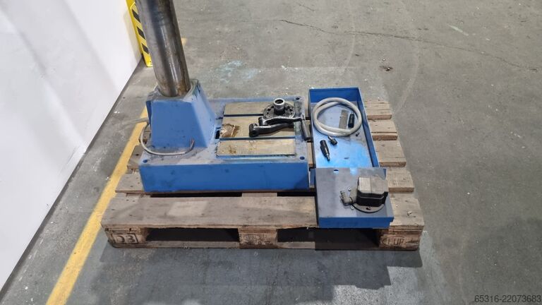 Pillar drill ZMM Mashstroy  Bulgarien PMC 40 Säulenbohrmaschine