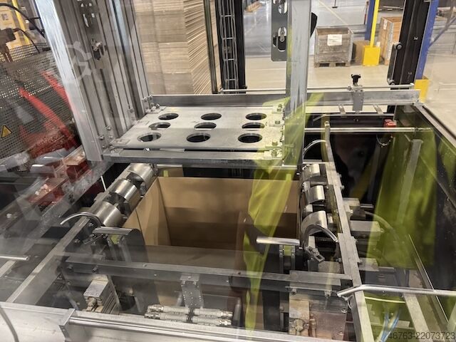 Cardboard packaging machine B&E Equipment / I-Pak BA18H