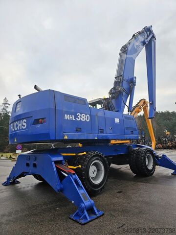Material handler Fuchs MHL 380