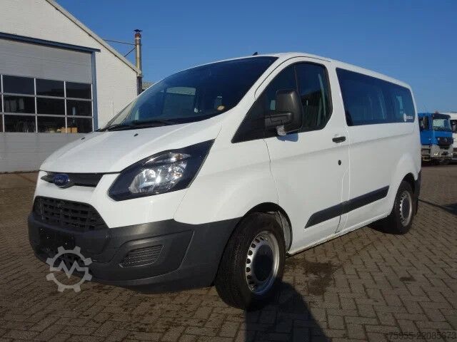 Wheelchair transportation Ford Transit Custom 2,2tdci