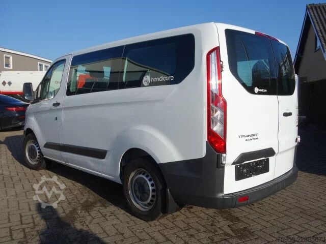 Wheelchair transportation Ford Transit Custom 2,2tdci