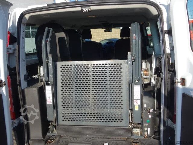 Wheelchair transportation Ford Transit Custom 2,2tdci