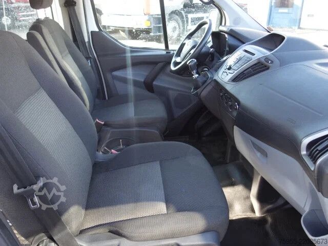 Wheelchair transportation Ford Transit Custom 2,2tdci