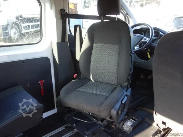 Wheelchair transportation Ford Transit Custom 2,2tdci