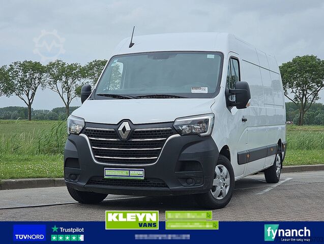 High-roof van RENAULT MASTER 2.3 L3H2 Navi Euro6!