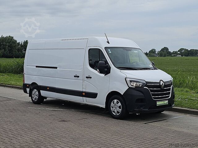 High-roof van RENAULT MASTER 2.3 L3H2 Navi Euro6!