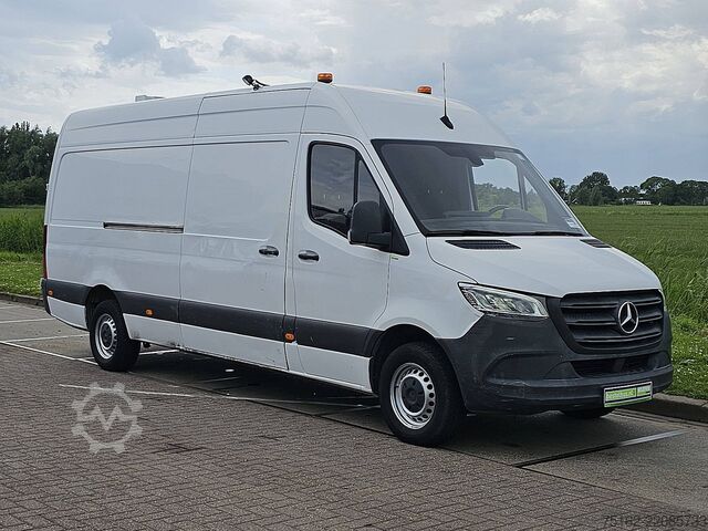 High-roof van MERCEDES-BENZ SPRINTER 314 L3H2 Mbux 3.5T-Trekh