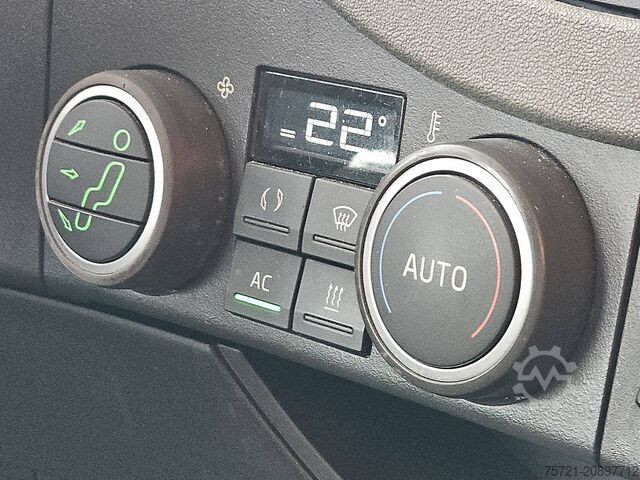 Standard-SZM VOLVO FH 500 6X2 STEERED PTO+HYDR