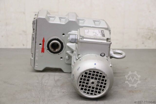 Gear motor 0.37 kW 43.5 rpm BAUER BF10-04/D07LA4