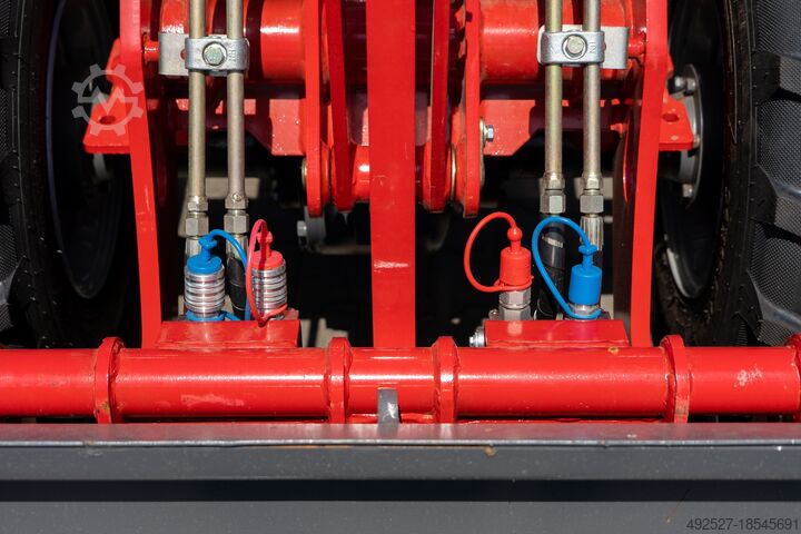 Radlader Kingway Radlader FARMER 810 Hoflader KINGWAY 3JA