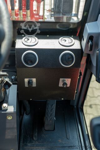 Radlader Kingway Radlader FARMER 810 Hoflader KINGWAY 3JA