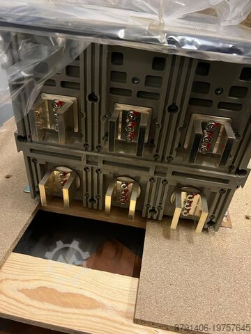 Control unit Schneider Electric EF593816