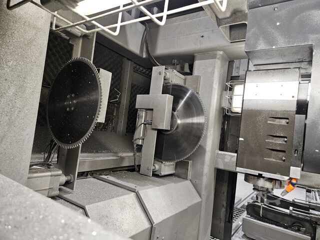 Profile processing machine Schüco DC 500