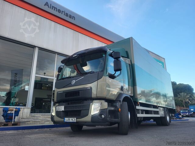 Parcel delivery truck Volvo FE280