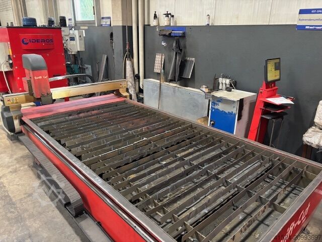 Plasma cutting machine Swift Cut Pro 3000