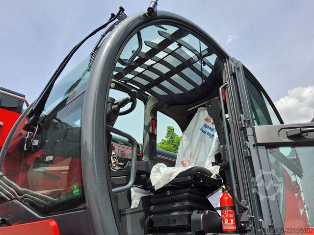 Rotating forklift Magni RTH 8.35