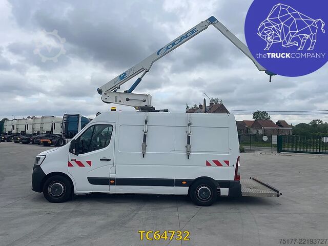 Lifting platform Renault Master 130.35 nacelle socage