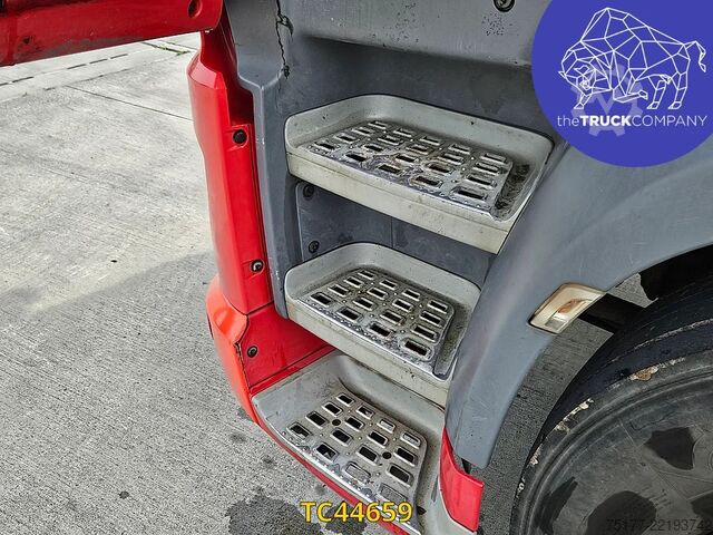 Standard-SZM DAF CF 460