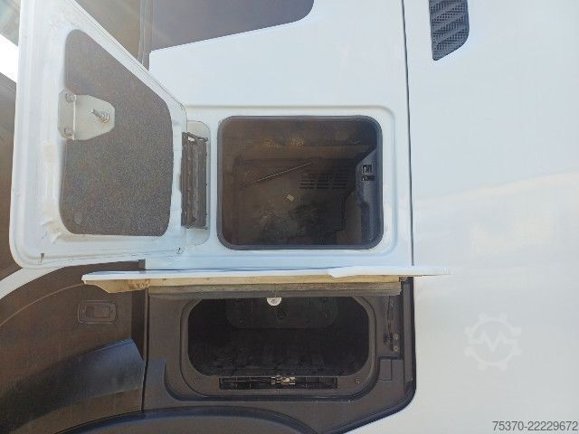 Standard SZM IVECO X-WAY AS440X49T/P