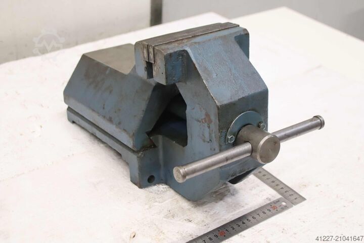Bankschraubstock 150 mm ZS Spannweite 215 mm