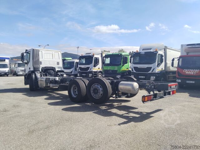 Swap body truck Iveco AD260SY/FS-CM