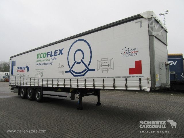Auflieger mit Pritsche & Plane Schmitz Cargobull Curtainsider Coil Getränke