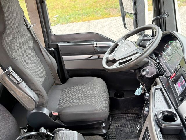 Abrollkipper MAN TGS 35.420 * ABROLLKIPPER * 8x4 * TOPZUSTAND