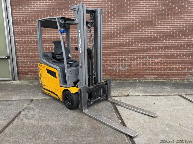 Elektro 3 Rad-Stapler Jungheinrich EFG 216k