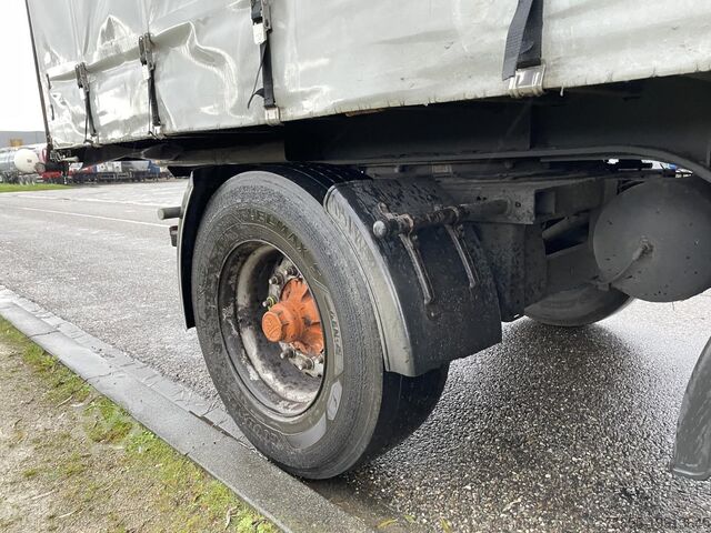 Semi-Tieflader SYSTEM TRAILER Tautliner Kooiaap / Steering / Liftaxle / NL Tr...