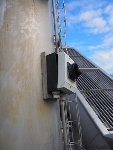 Förderschnecke mit Bunker Kiremko elevating screw with bunker