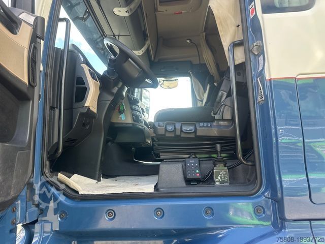 Standard SZM MAN TGX 18.460 4x2 BLS Schubboden ACC LGS NAVI