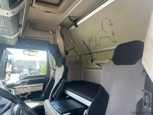 Standard SZM MAN TGX 18.460 4x2 BLS Schubboden ACC LGS NAVI