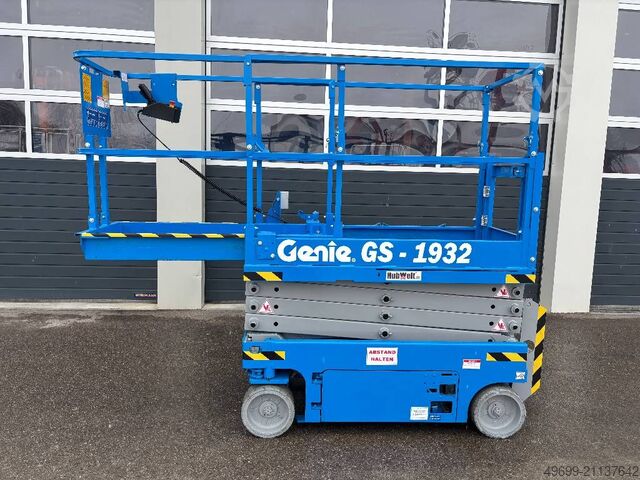 Scherenhebebühne Genie GS1932 - 7,80m Scherenarbeitsbühne