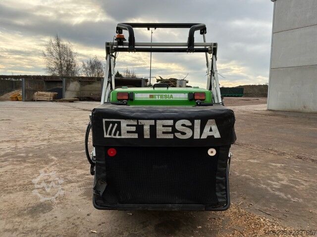 Mower Etesia Hydro 124D