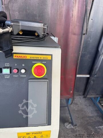 Industrial robot FANUC M70iC/20L , R30iA